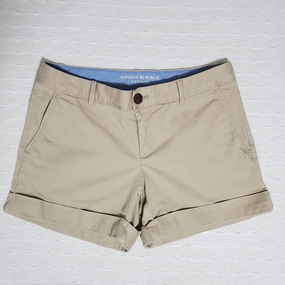 Banana‎ Republic City Chino beige short Size 4